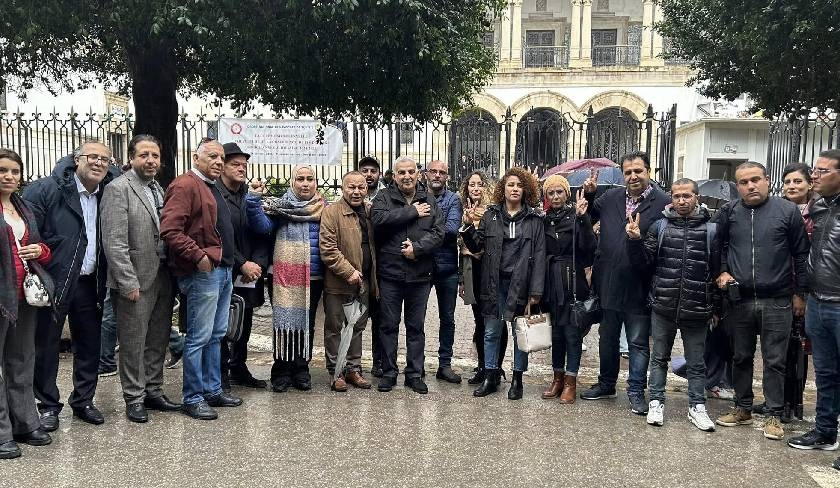 Les journalistes solidaires avec Zied El Heni 